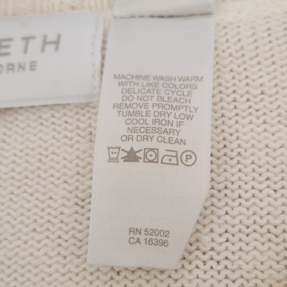 Cream Sweater - Picture 5 of 5